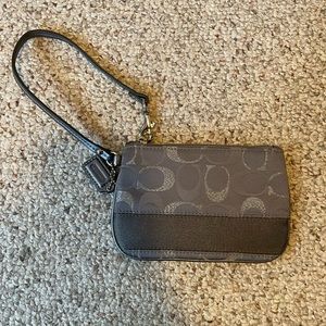 NWOT Coach Wristlet